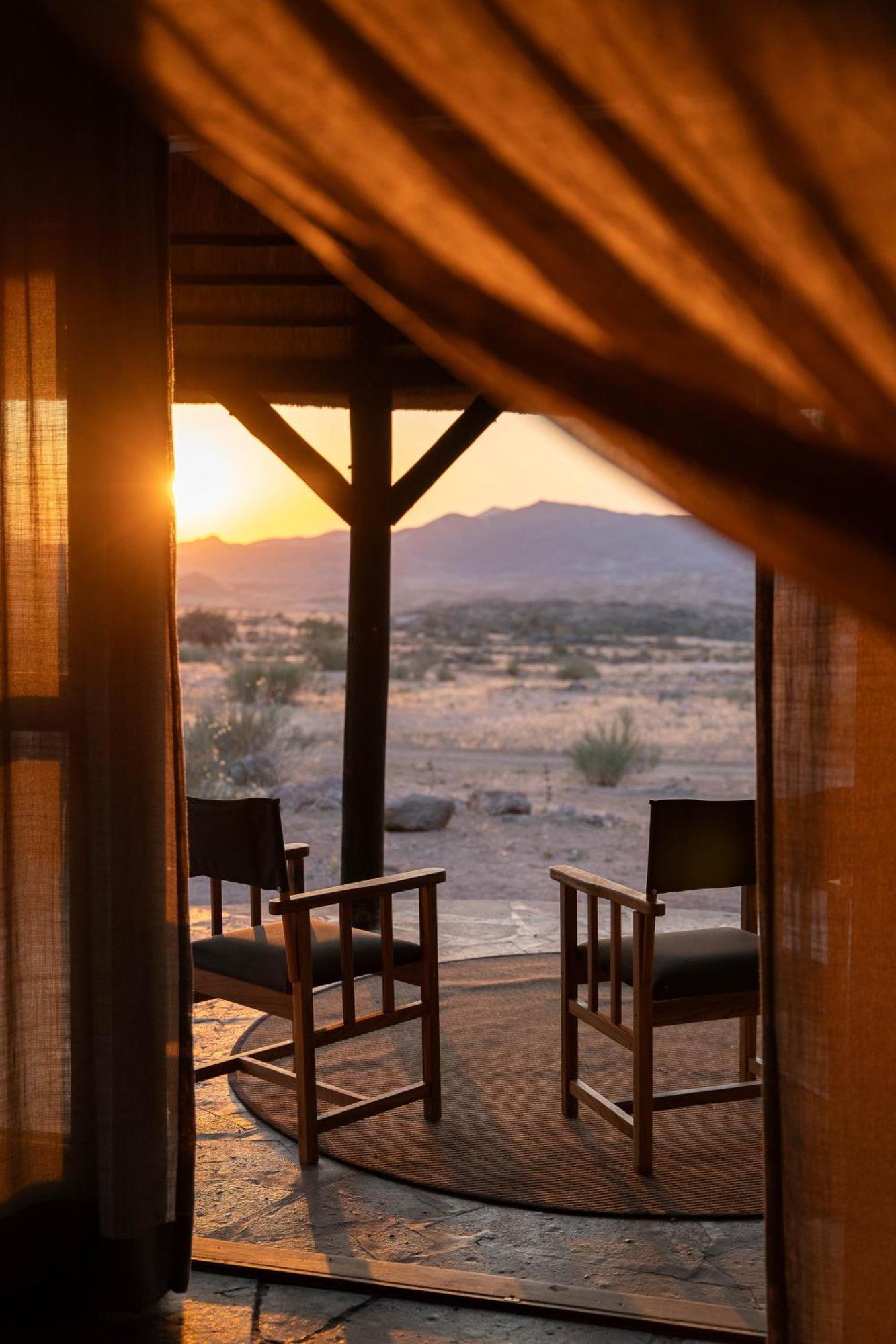 Sandfontein Lodge & Nature Reserve Экстерьер фото